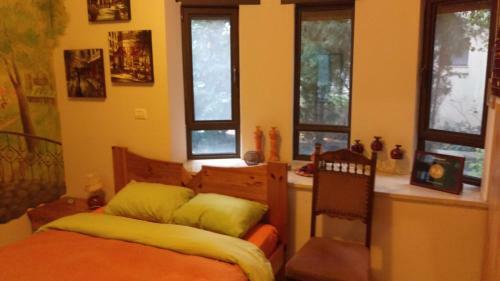 Art Apartments