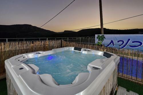 Or Kinneret Villa