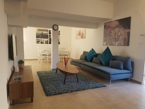 Apartamento ???? ?????- Avnei Hoshen