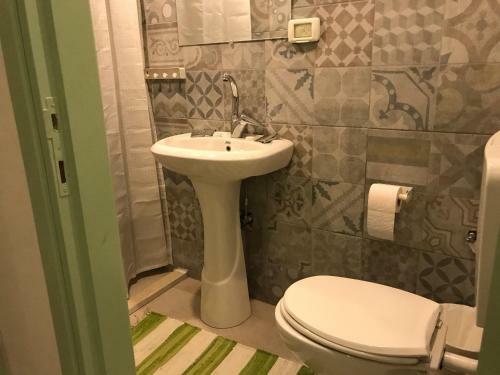 Hostal Al Bishara Guest House