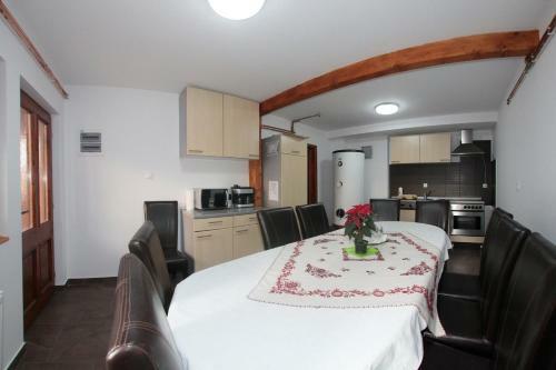 Hostal Pensiunea Elisabeta