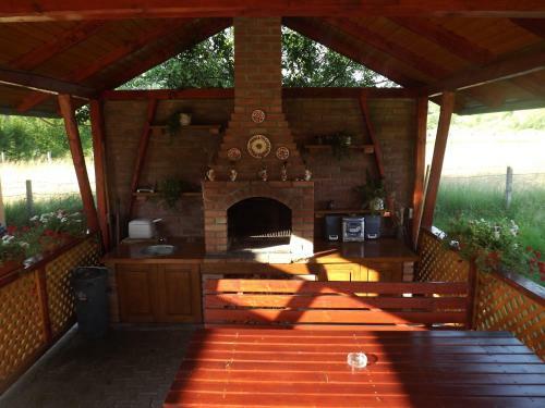 Hanga Guesthouse