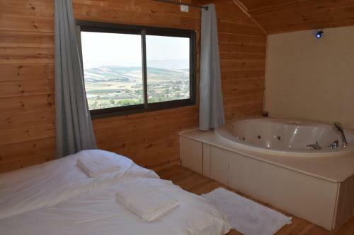 Lodge Shir Lakineret Smadar