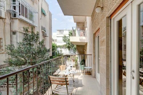 Tlv2rent Unique Dizengof Apartment