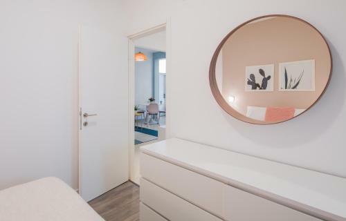 Modern 2 Bdr Spacious Apartment