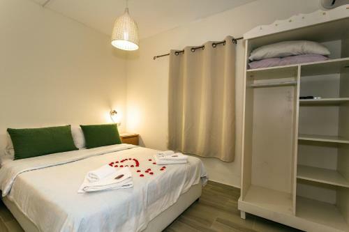 Hostal Etzel Tami Hospitality