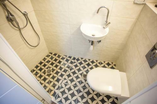 Ji Apartments (jonathan Hotel Chain)