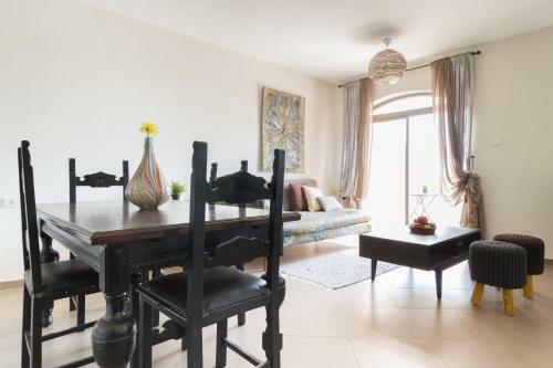 Apartamento The Elegant Yishai Suite