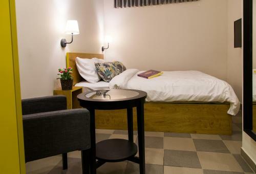 Max Hotel
