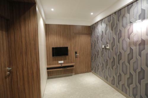 Hotel Radiance