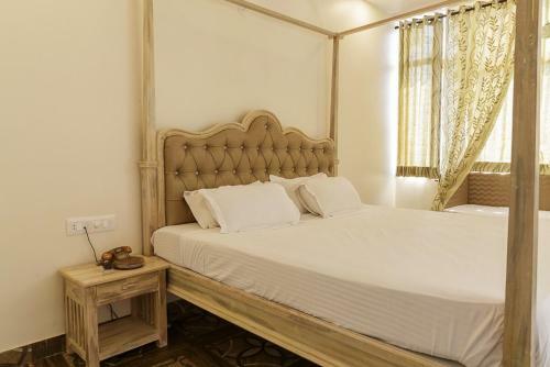 Hotel Sargam Sadan Palace