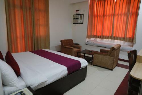 Hotel Club Platinum Resort