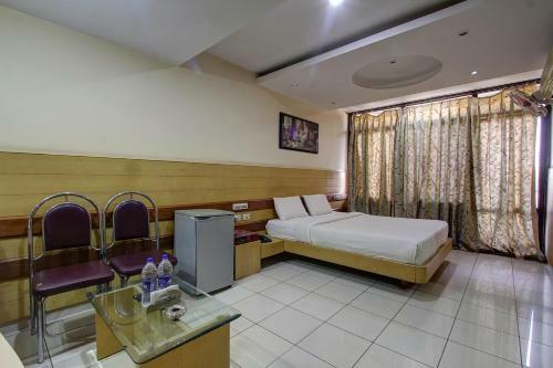 Bed & Breakfast Hotel Rajsangam International