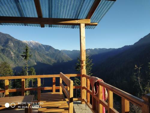 Ishan Log Huts Bahu