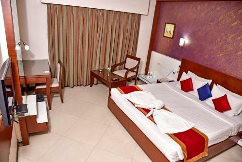 Hotel Amit International
