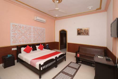 Hotel Oyo 22446 Sonar Haveli