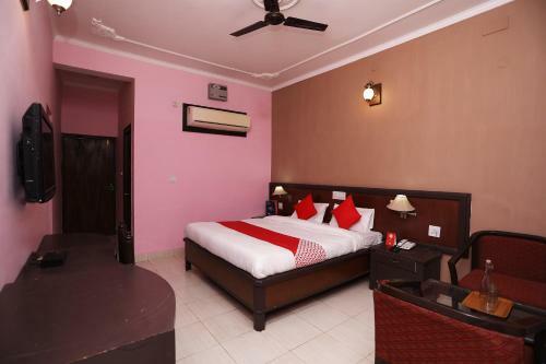 Oyo 19514 Hotel Park Regency