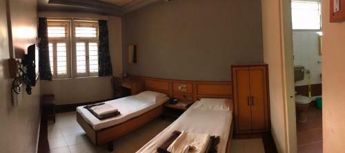 Hotel Satkar Cafeteria
