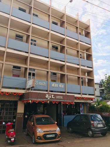 Hotel Ajit Lodge