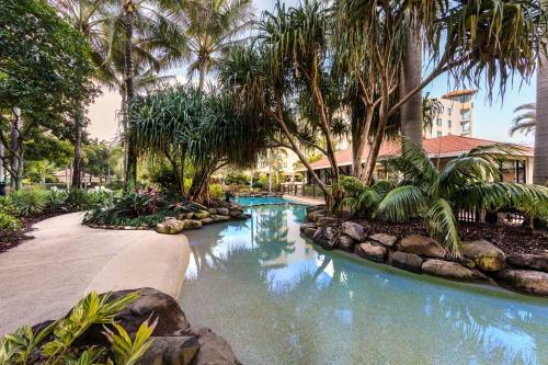 Aparthotel Oaks Seaforth Resort