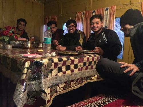 Tirthan Valley Luxmi Homestay