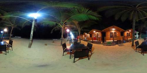 Hotel Coastal Galaxy Wooden Homes Devbag