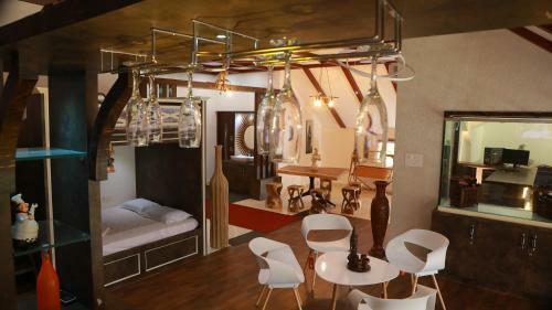 Hotel Home Of Joy
