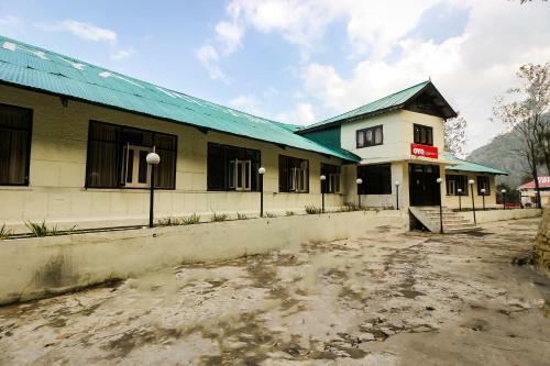 Oyo 19359 Hotel Surya Resort