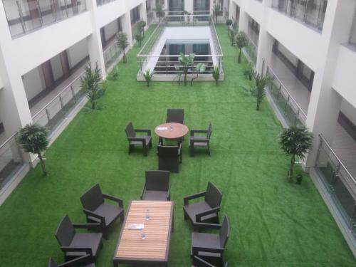 Hotel Suba Grand