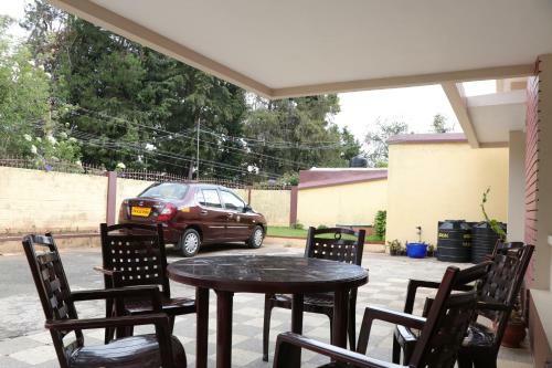 Hostal Park Corner Guesthouse