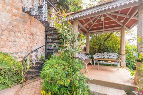 Villa Alpinia By Vista Rooms