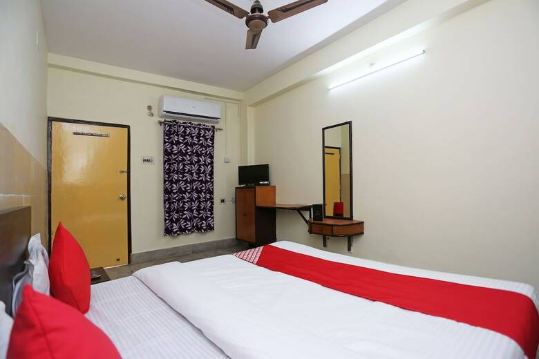 Hotel Oyo 26808 Shree Ram Residency