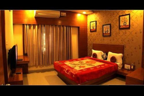 Hotel Shri Khedapati International