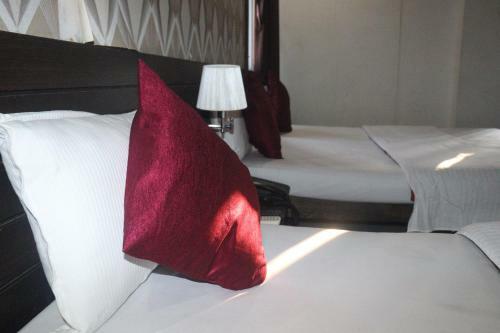Hotel Rudraksha Inn
