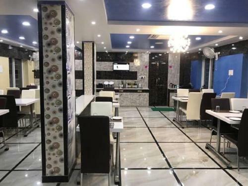 Hotel Geetanjali International