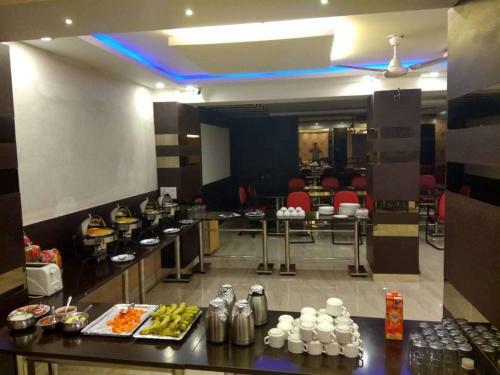 Hotel Arihant Inn-near Blk Hospital