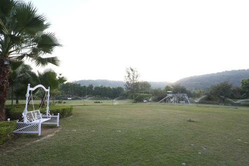 Apartamentos Mangar 3bhk Farm House In Faridabad