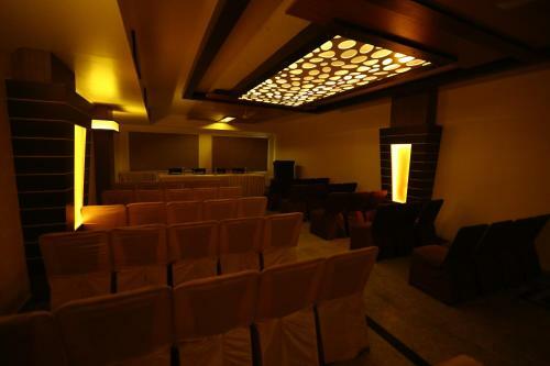 Pagoda Hotel
