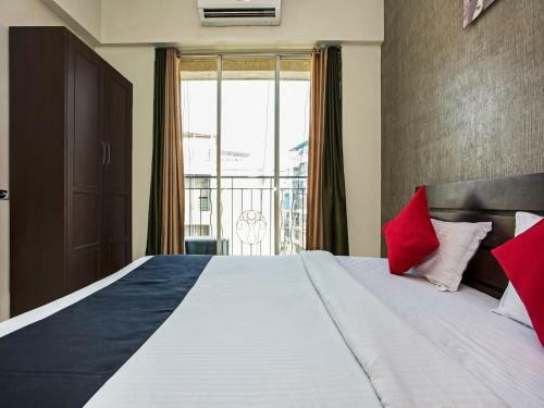 Bed & Breakfast Iris Suites Navi Mumbai