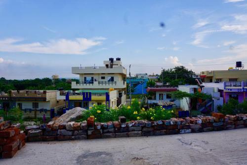 Lodge Chaitra Dharma Stay