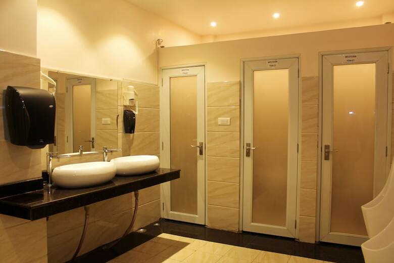 Hotel Kama International