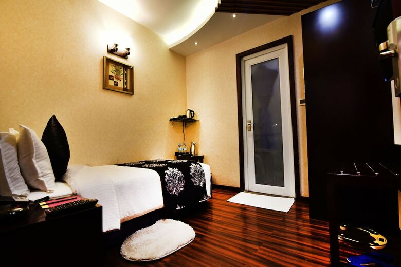 Hotel Kama International