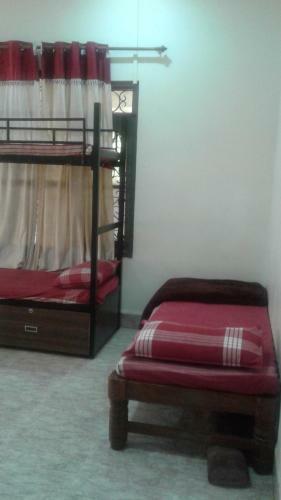 Hostal Omkar Rooms