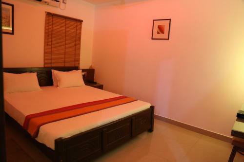 Hostal Hotel Mudra Midtown Suites And Rooms