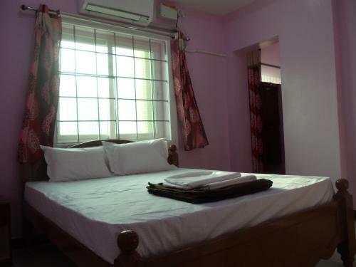 Lodge Harsha's Residency