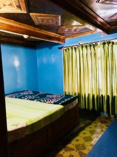 Backpacker's Nest