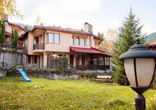Hostal Rodopi Houses