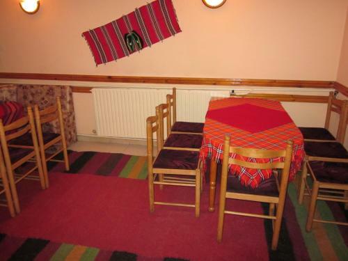 Hotel Guest House Karov - 2 Stars
