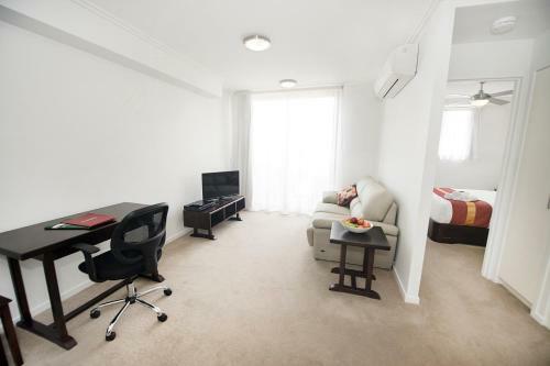 Aparthotel Gladstone Central Plaza