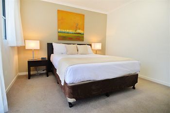 Aparthotel Gladstone City Central Apartment Hotel